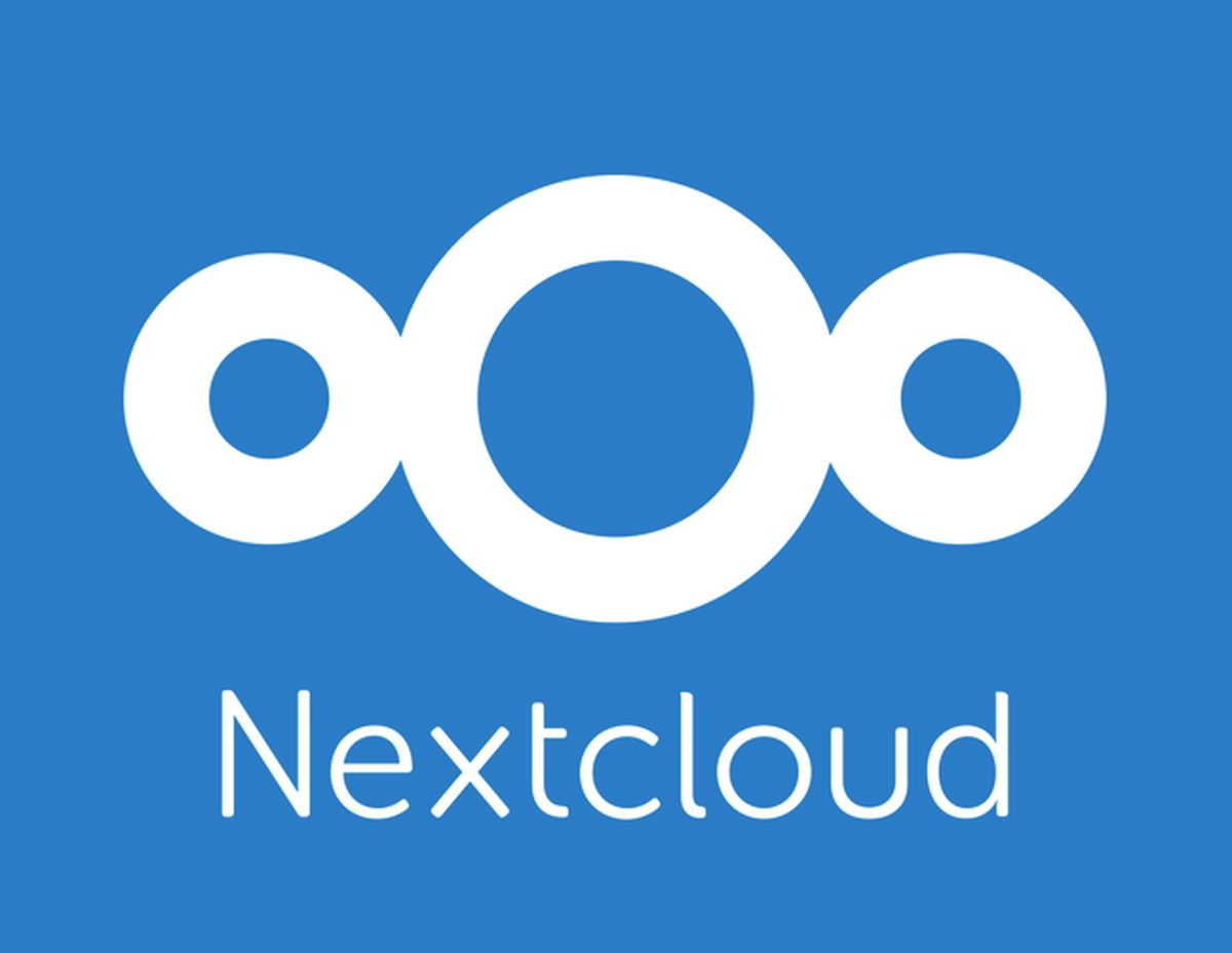 Logo de Nextcloud en blanco sobre fondo azul