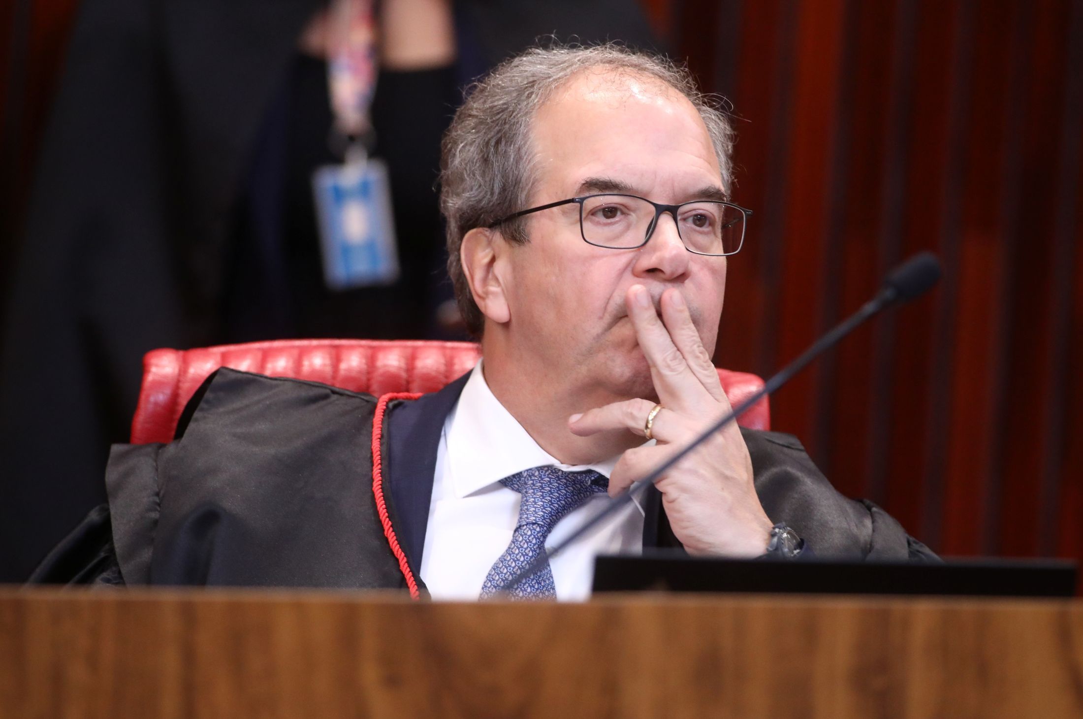 El ministro Ricardo Villas Bôas Cueva, corregedor-geral electoral, en una sesión del TSE